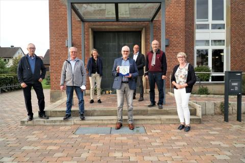 Das Umweltteam bei der Zertifikatsübergabe durch das Haus kirchlicher Dienste, Hannover